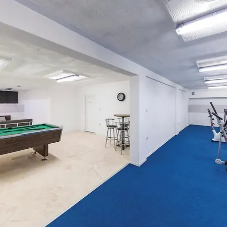 Exquisite Spacious Bufaline With Pool And Gym - Eight Bedroom With Pool And Gym ヴィラ